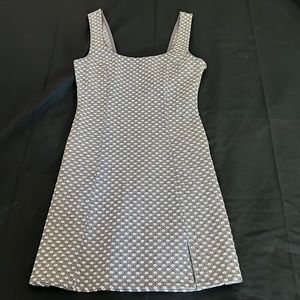 Urban Outfitters daisy dress, NWT. XS
